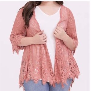 Torrid desert sand floral lace kimono Size 1/2- pink cardigan